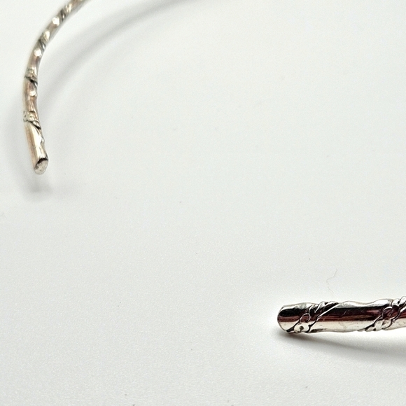 VINTAGE Best Signed Silver Tone Twist Etched Collar Choker Necklace - Picture 5 of 6